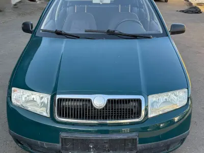 Usata Skoda Fabia 60 CV (44 kW) 2000 Verde Station wagon