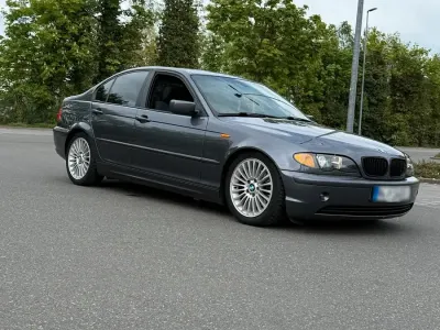Gebraucht BMW 325 192 PS (141 kW) 2001 Grau Limousine