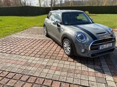 Gebraucht Mini Cooper SD 170 PS (125 kW) 2018 Grau Kleinwagen