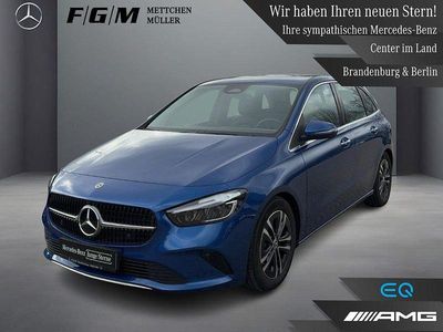 Gebraucht Mercedes B220 Progressive 190 PS (139 kW) 2024 Lack spektralblau Van / Kleinbus