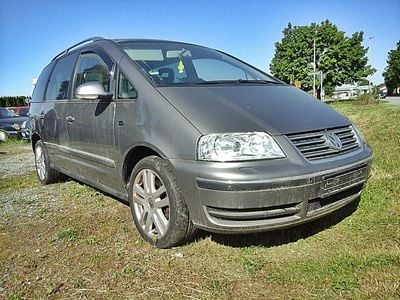 VW Sharan