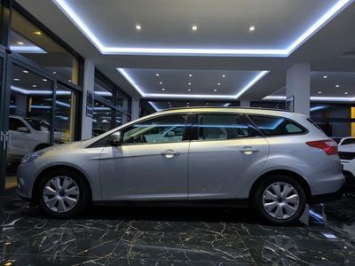 gebraucht Ford Focus Turnier Trend NAVI MFL