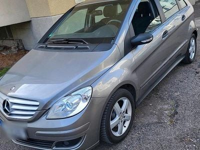 Gebraucht Mercedes B170 120 PS (88 kW) 2005 Silber Van / Kleinbus
