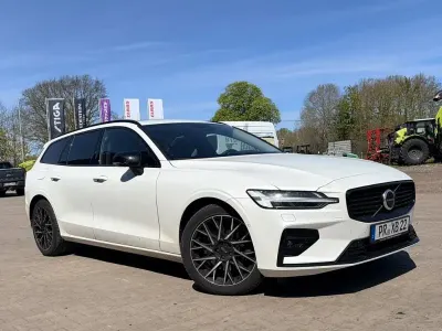 Gebraucht Volvo V60 Plus 197 PS (144 kW) 2024 Weiß Kombi