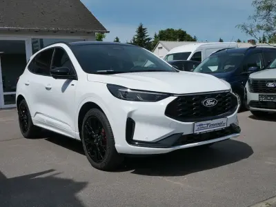 Neu Ford Kuga ST-Line X 152 PS (111 kW) 2026 Weiß SUV