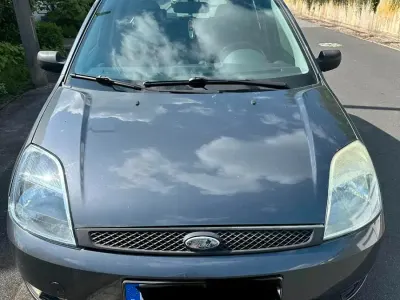 Gebraucht Ford Fiesta 2005 Grau Kleinwagen