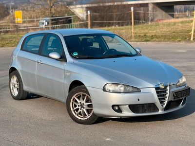 gebraucht Alfa Romeo 147 2.0 Twin Automatik | 8 fach bereift | TÜV 04/2026