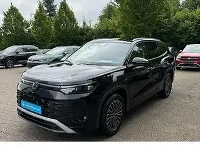 Gebraucht VW Tayron R 150 PS (110 kW) 2025 Grenadillschwarz metallic SUV