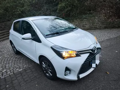 Gebraucht Toyota Yaris Edition-S 99 PS (72 kW) 2016 Weiß Kleinwagen