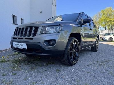 Usado Jeep Compass Limited 163 HP (119 kW) 2012 Cinzento SUV