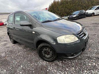 Gebraucht VW Fox Basis 54 PS (39 kW) 2005 Grau Kleinwagen