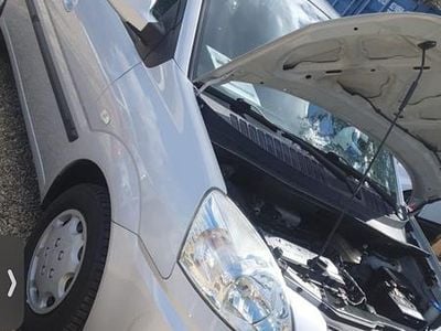 Gebraucht Hyundai Matrix Classic 103 PS (75 kW) 2009 Grau Van / Kleinbus