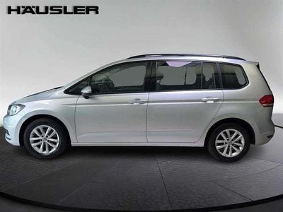 Gebraucht VW Touran Comfortline 150 PS (110 kW) 2019 Silber Van / Kleinbus