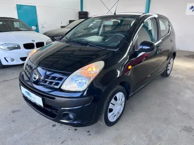Gebraucht Nissan Pixo Acenta 68 PS (50 kW) 2011 Schwarz Kleinwagen