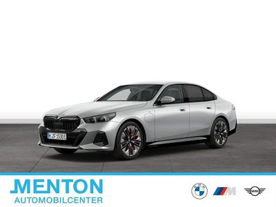 Other Gebraucht 2025 BMW 550e M Sport Limousine | 79.625 € (Etwas zu teuer)
