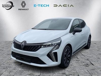 Weiß Neu 2025 Renault Clio V Techno Limousine | 22.398 € (Etwas zu teuer)