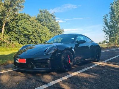 Porsche 911 Carrera GTS