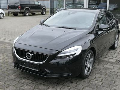 gebraucht Volvo V40 Momentum/Navi/R-Cam/LED/Teileder/Euro6