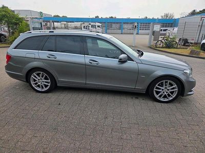 Mercedes C200