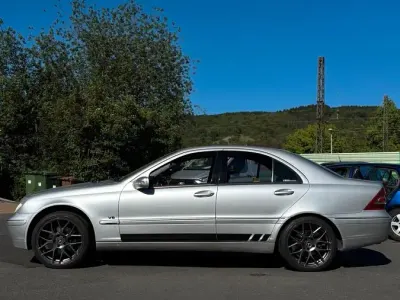 Gebraucht Mercedes C240 170 PS (125 kW) 2000 Silber Limousine
