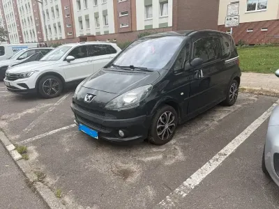 Gebraucht Peugeot 1007 Tendance 109 PS (80 kW) 2007 Schwarz Van / Kleinbus