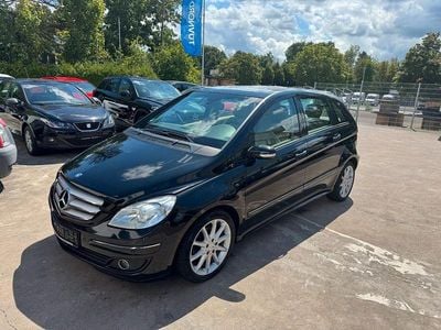 Mercedes B200