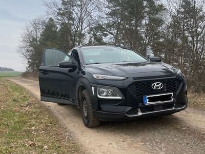 gebraucht Hyundai Kona 1.0 T-GDI Trend 2WD Benzin 2019