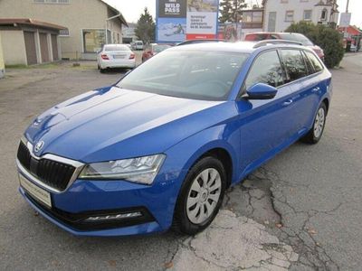 Gebraucht Skoda Superb Active 150 PS (110 kW) 2019 Energyblau Kombi