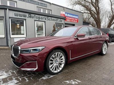 Gebraucht BMW 745 Sport Line 286 PS (210 kW) 2019 Rot Limousine