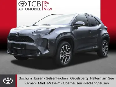 Neu Toyota Yaris Cross 131 PS (96 kW) 2026 Grau SUV