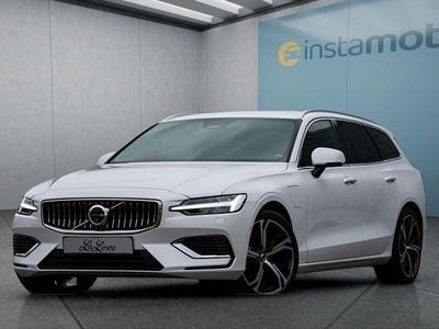 Weiß Gebraucht 2024 Volvo V60 Plus Kombi | 42.349 € (Fairer Preis)