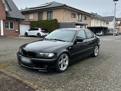 Usata BMW 325 192 CV (141 kW) 2002 Nero Berlina