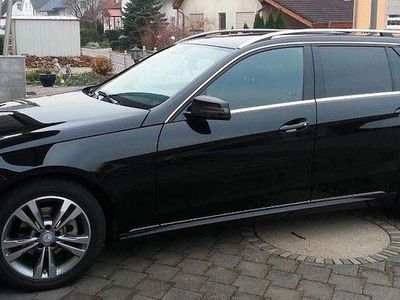 Gebraucht Mercedes E200 Avantgarde 136 PS (100 kW) 2015 Schwarz Kombi