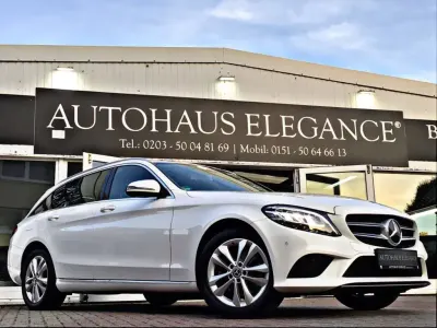 Gebraucht Mercedes 200 Avantgarde 160 PS (117 kW) 2019 Weiß Kombi