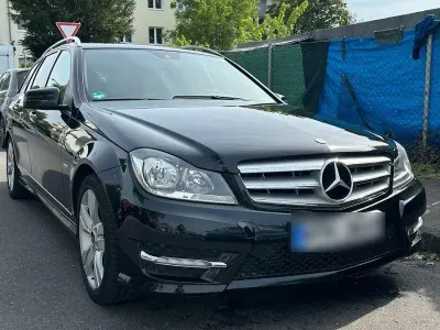 Gebraucht Mercedes C180 AMG 156 PS (114 kW) 2011 Schwarz Kombi