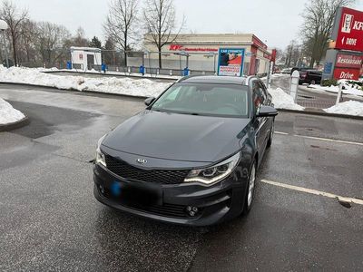 Gebraucht Kia Optima Spirit 141 PS (103 kW) 2017 Grau Kombi
