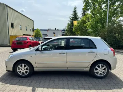 Gebraucht Toyota Corolla 90 PS (66 kW) 2005 Grau Limousine