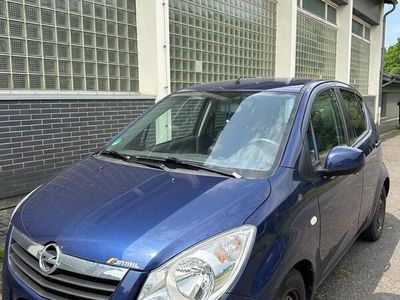 Opel Agila