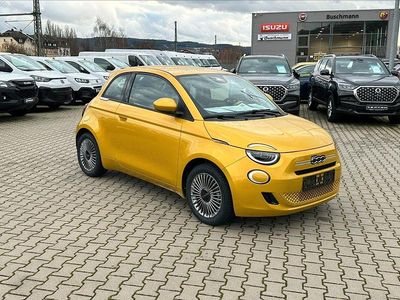 Gebraucht Fiat 500 65 PS (47 kW) 2026 Gelb