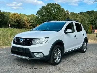 Gebraucht Dacia Sandero Prestige 90 PS (66 kW) 2020 Weiß Limousine