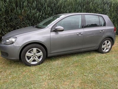 Grau Gebraucht 2010 VW Golf VI Team Kleinwagen | 5.750 € (Guter Preis)