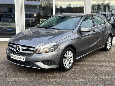 Grau Gebraucht 2013 Mercedes A180 Urban Limousine | 10.890 € (Fairer Preis)