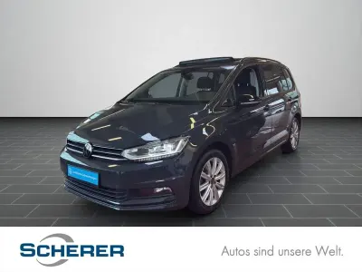 Gebraucht VW Touran IQ Drive 150 PS (110 kW) 2025 Uranograu Van / Kleinbus