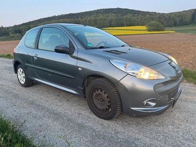 Gebraucht Peugeot 206+ 75 PS (55 kW) 2010 Kleinwagen