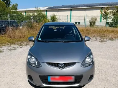 Gebraucht Mazda 2 85 PS (62 kW) 2009 Grau Kleinwagen