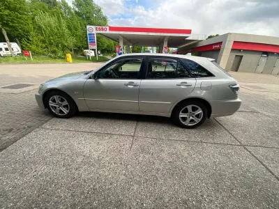 Gebraucht Lexus IS200