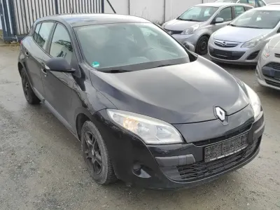 Occasion Renault Mégane 101 ch (74 kW) 2011 Noir Citadine