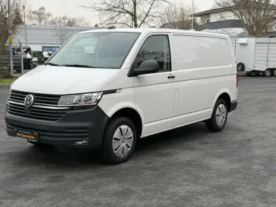 Gebraucht VW T6.1 150 PS (110 kW) 2022 Weiß Van