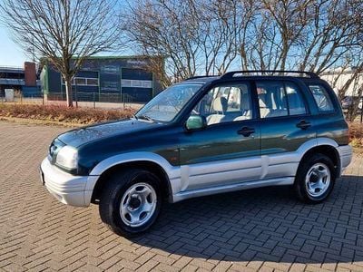 Usata Suzuki Grand Vitara 144 CV (105 kW) 1999 Verde SUV