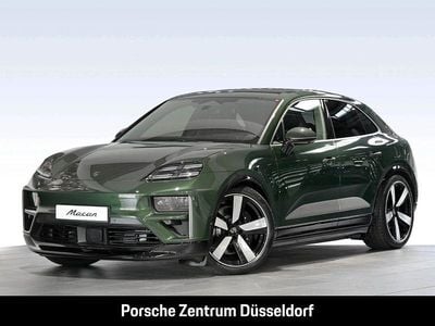 Nouă Porsche Macan Turbo 469 kW (639 CP) 2026 Verde SUV